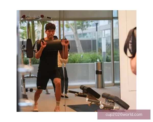 开拓者突然调整培养计划杨瀚森被下放混音队释放重要信号未来布局引关注